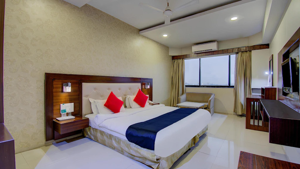 Neww Pride Premium Room
